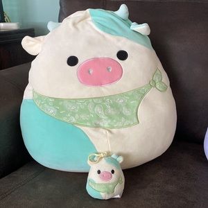 Cow squishmallows